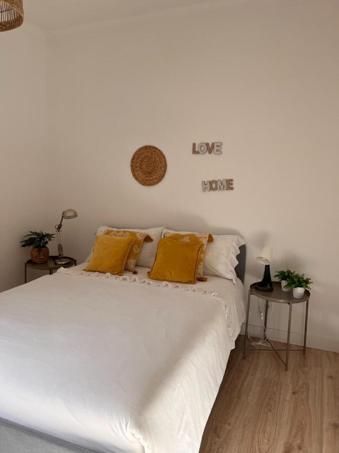 Teodosio - Ar Condicionado-Perto Praias - Zona Central 세투발 외부 사진