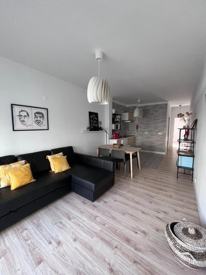 Teodosio - Ar Condicionado-Perto Praias - Zona Central 세투발 외부 사진